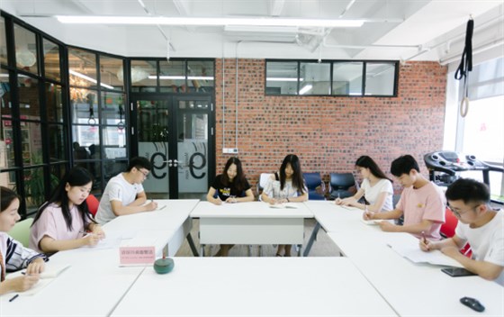 心理設(shè)備廠家