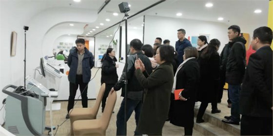 心理設(shè)備廠家