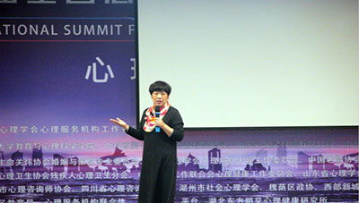 周東佼：新經(jīng)濟(jì)時(shí)代的心經(jīng)濟(jì)