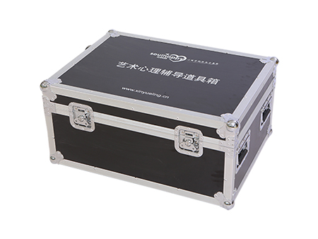 藝術(shù)活動箱 藝術(shù)活動箱