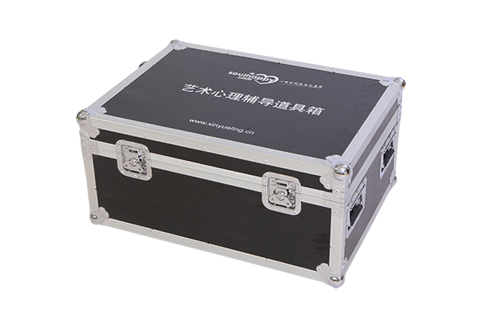 藝術(shù)活動箱 藝術(shù)活動箱